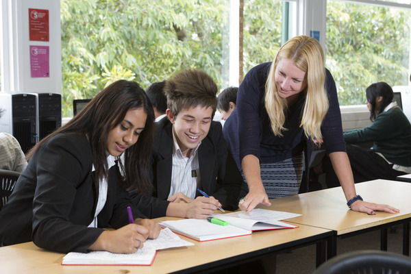 初中去新西兰留学好吗？初中去新西兰留学好吗女生？